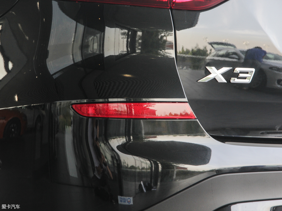 2018RX3 xDrive 28i Ab