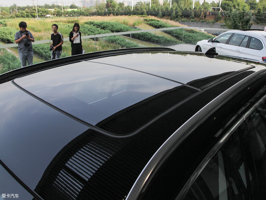 2018RX3 xDrive 28i Ab