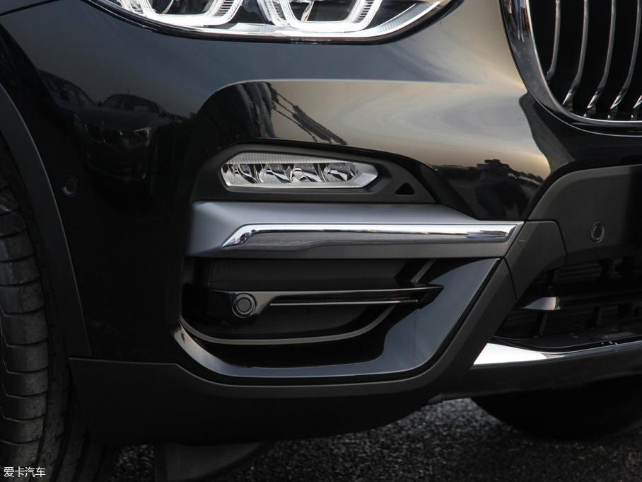 2018RX3 xDrive 28i Ab