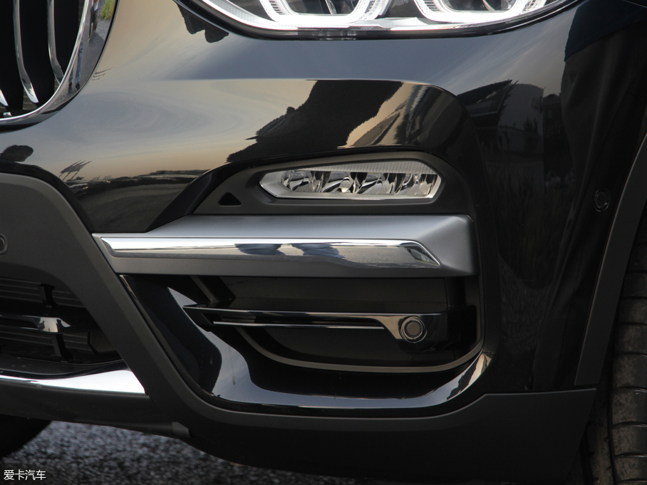 2018RX3 xDrive 28i Ab