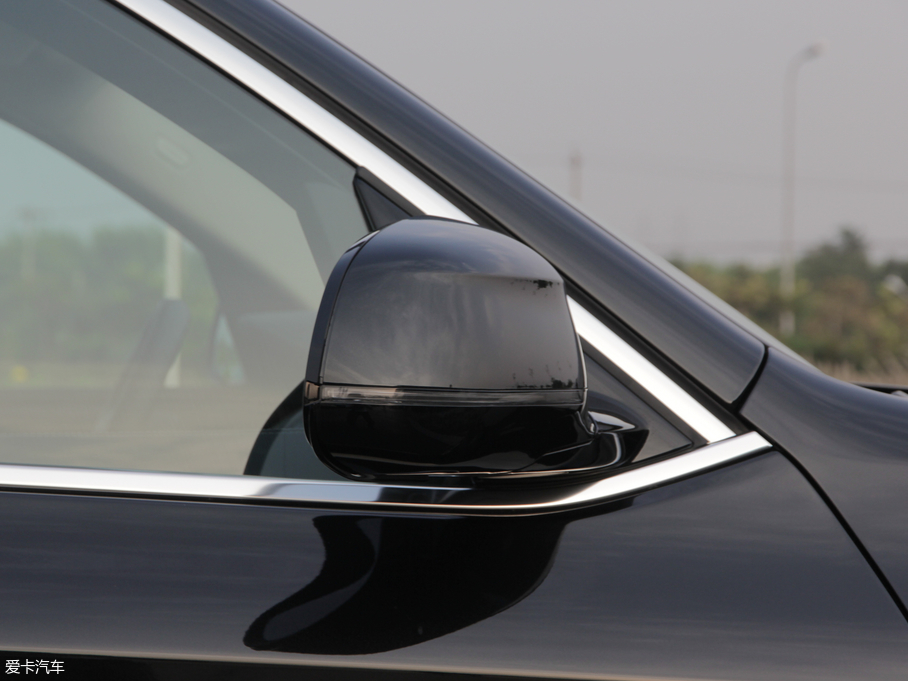 2018RX3 xDrive 28i Ab