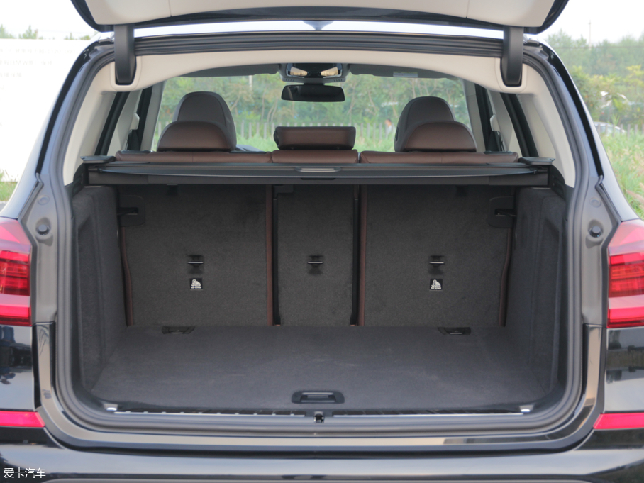 2018RX3 xDrive 28i Ab