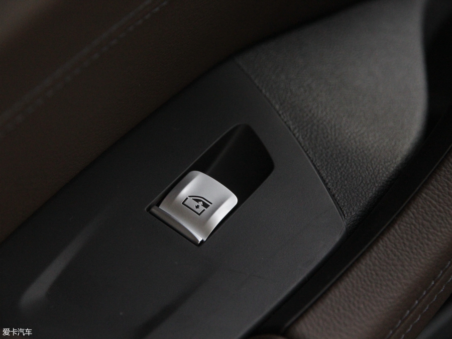 2018RX3 xDrive 28i Ab