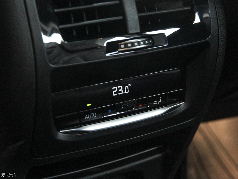 2018RX3 xDrive 28i Ab