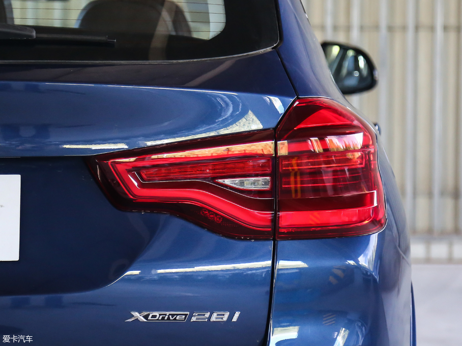 2018RX3 xDrive 28i M\(yn)(dng)b