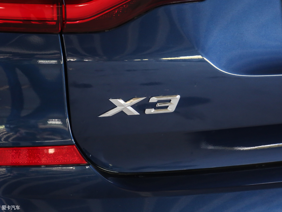 2018RX3 xDrive 28i M\b