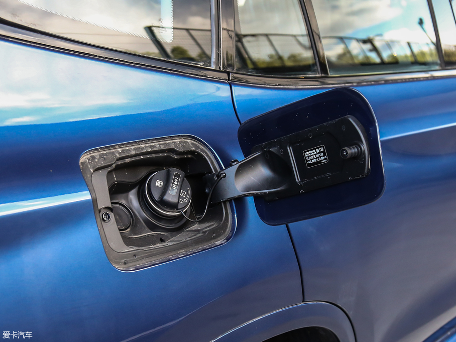 2018RX3 xDrive 28i M\b