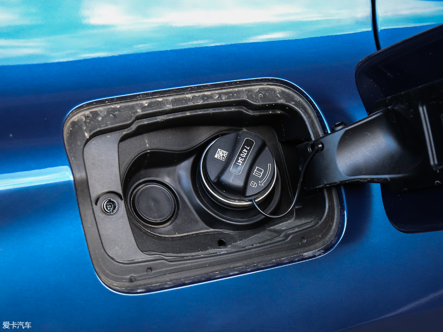 2018RX3 xDrive 28i M\b