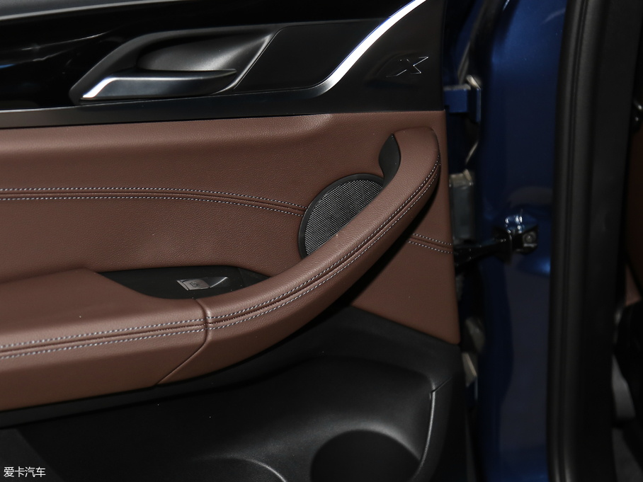 2018RX3 xDrive 28i M\b