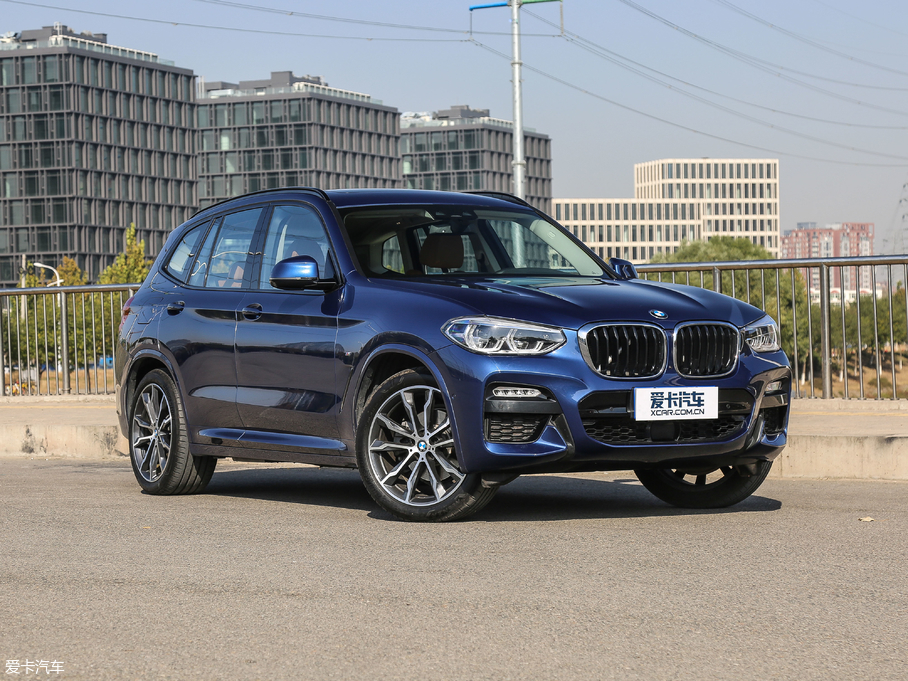 2018RX3 xDrive 30i M\b