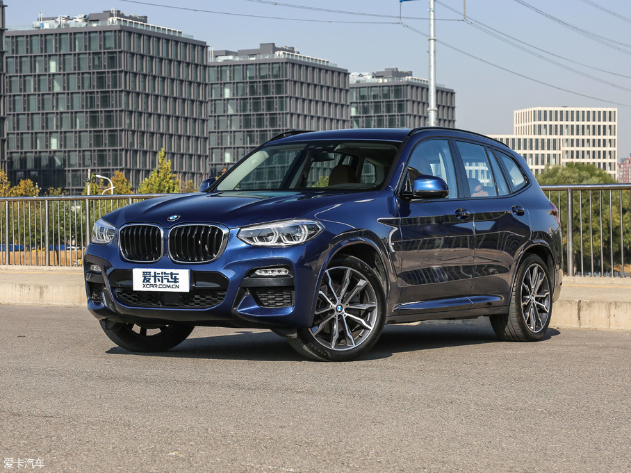 2018RX3 xDrive 30i M\b