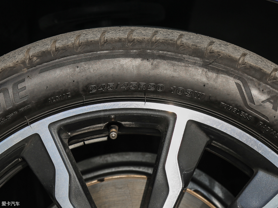 2018RX3 xDrive 30i M\b