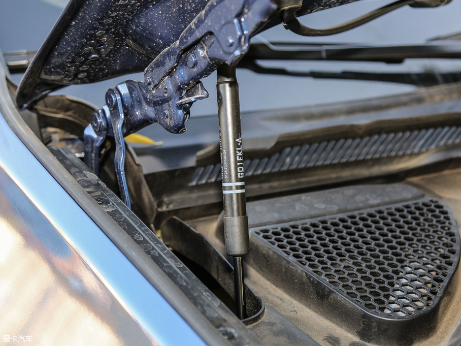 2018RX3 xDrive 30i M\b