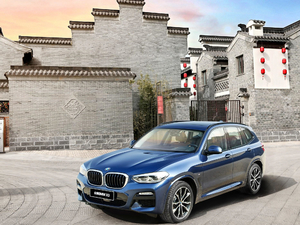 2018xDrive 30i M\b w^