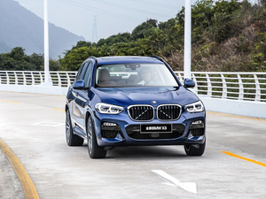 2018xDrive 30i M\b w^