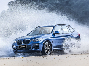 2018xDrive 30i M\b w^