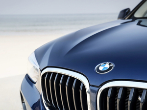 2018xDrive 30i M\b ^