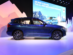 2018xDrive 30i M\b w^