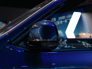 2018xDrive 30i M\b ^