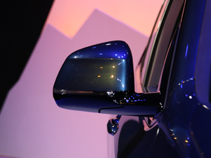 2018xDrive 30i M\b ^