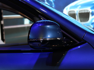 2018xDrive 30i M\b ^