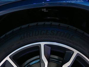 2018xDrive 30i M\b ^