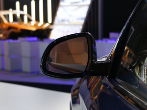 2018xDrive 30i M\b ^