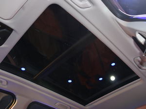 2018xDrive 30i M\b g