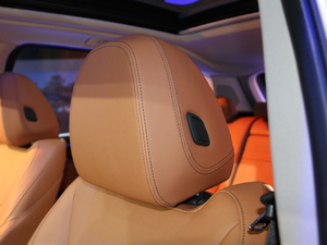 2018xDrive 30i M\b g