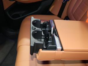 2018xDrive 30i M\b g