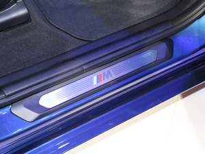 2018xDrive 30i M\b g