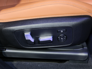 2018xDrive 30i M\b g