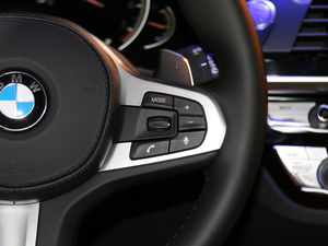 2018xDrive 30i M\(yn)(dng)b п؅^(q)