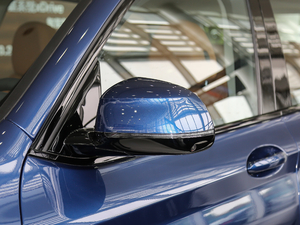 2018xDrive 30i IM\b ^