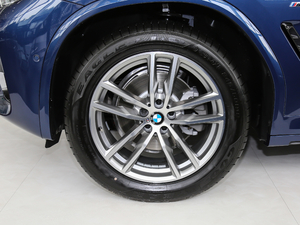 2018xDrive 30i IM\b ݆Ȧ