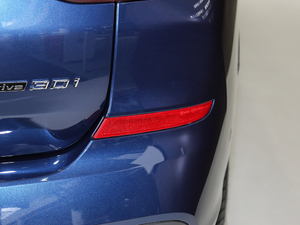 2018xDrive 30i IM\b ^