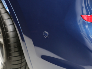 2018xDrive 30i IM\b ^