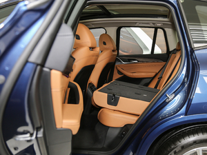 2018xDrive 30i I(lng)M\b ηŵ