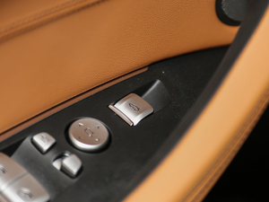 2018xDrive 30i IM\b g