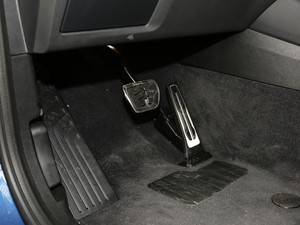 2018xDrive 30i IM\b g