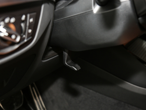 2018xDrive 30i IM\b g