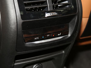 2018xDrive 30i IM\b g