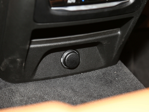 2018xDrive 30i IM\b g