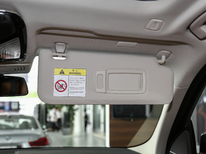 2018xDrive 30i IM\b g