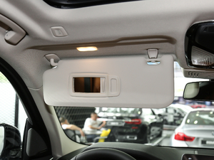 2018xDrive 30i IM\b g