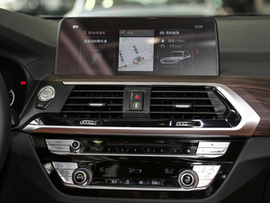 2018xDrive 30i I(lng)M\(yn)(dng)b {(dio)L(fng)