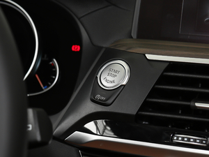 2018xDrive 30i I(lng)M\(yn)(dng)b п؅^(q)