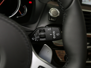 2018xDrive 30i I(lng)M\(yn)(dng)b п؅^(q)