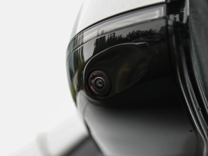 2018xDrive 30i IM\b ^