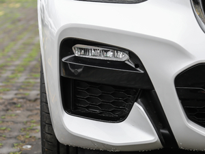 2018xDrive 30i IM\b ^